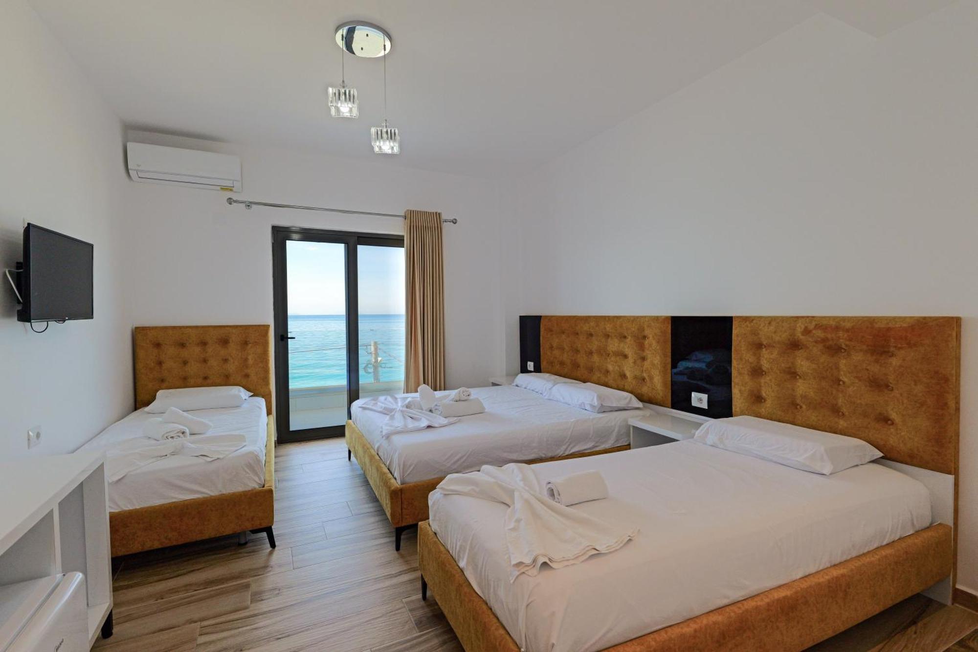 Hotel Take บอร์ช ภายนอก รูปภาพ